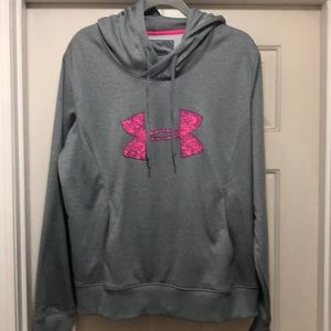 Under Armour semi fitted cold gear sweatshirt